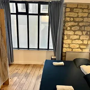 Apartment Sweet Le Chapelais Montmartre, Paris